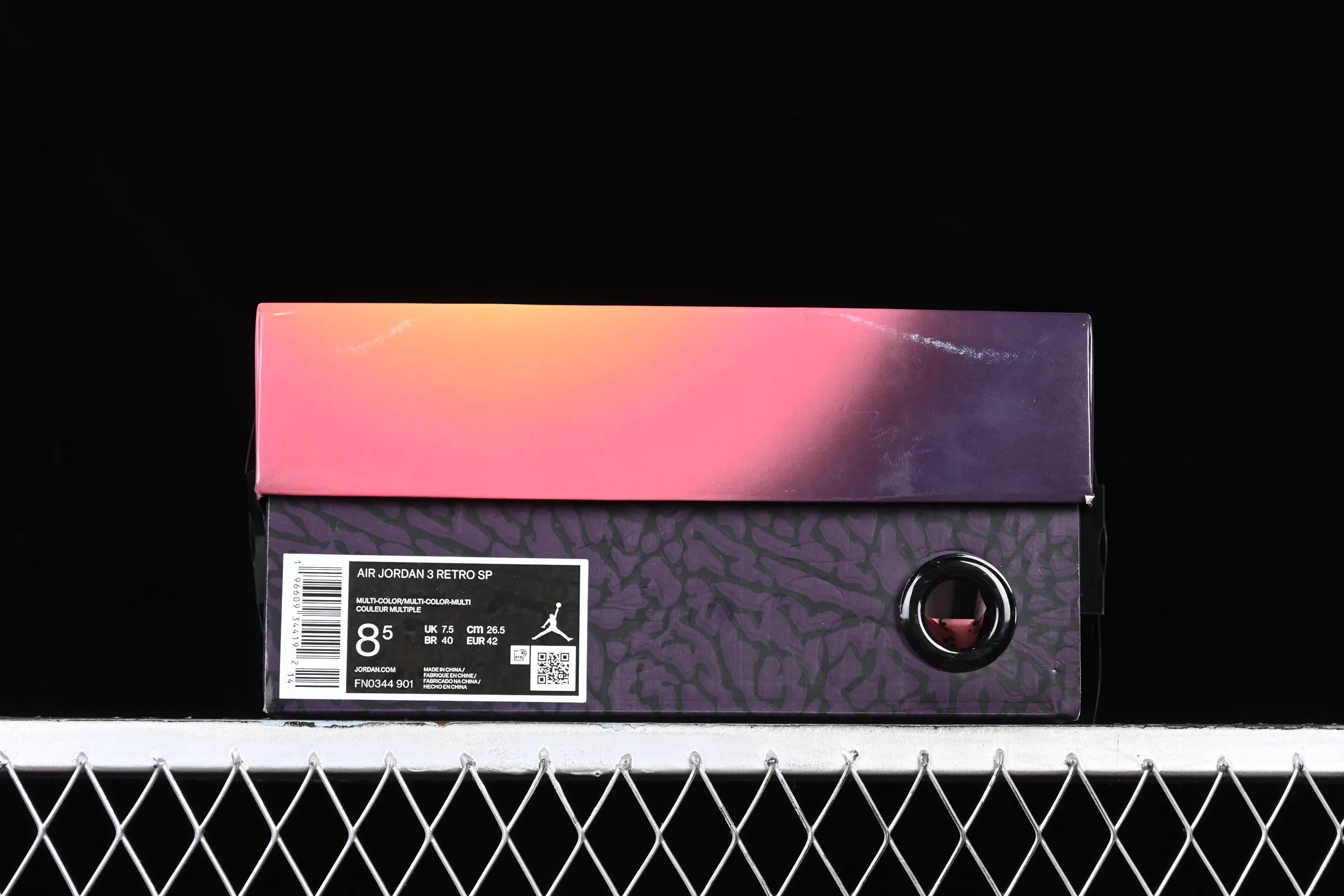 All categories Air Jordan Jordan series basketball shoes Air Jordan 3 foreign trade version J.Balvin x Air Jordan 3 Retro AJ3 Joe 3 rainbow gradient FN0344-901
